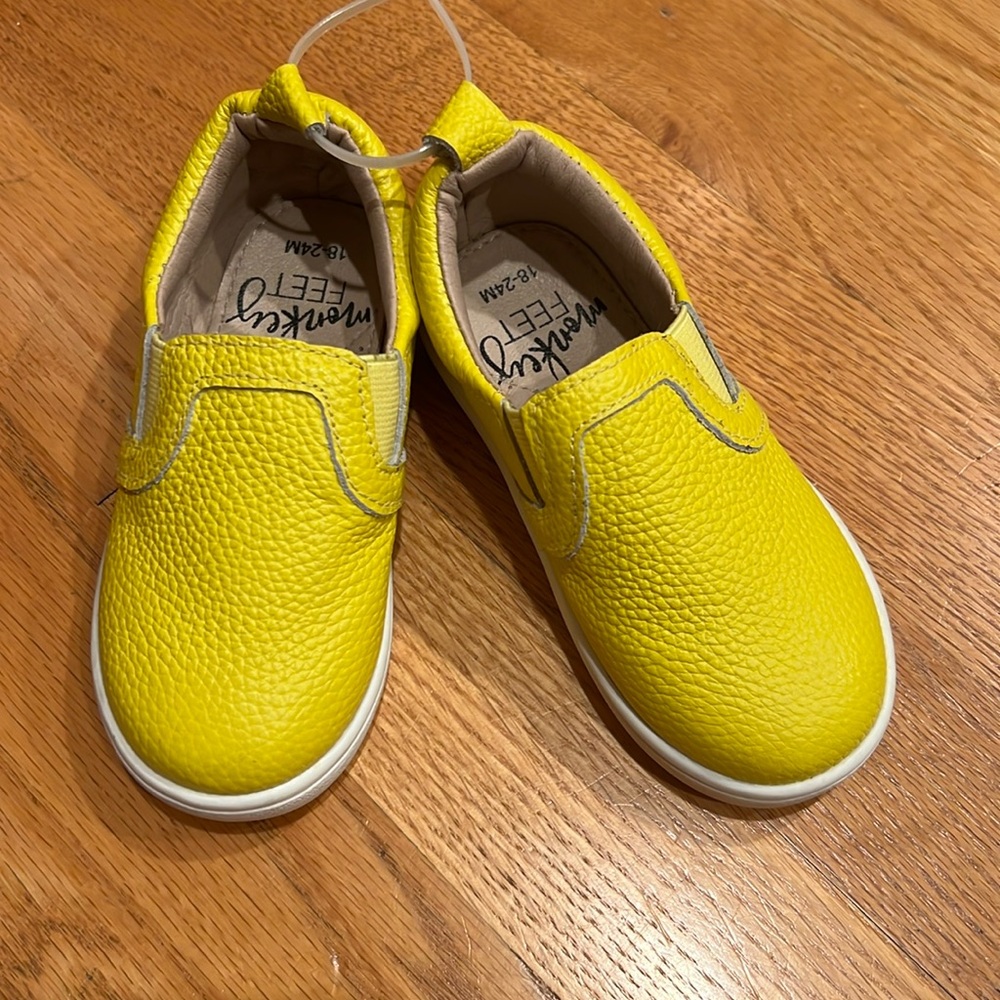 Monkey Feet Sneakers 18-24m
